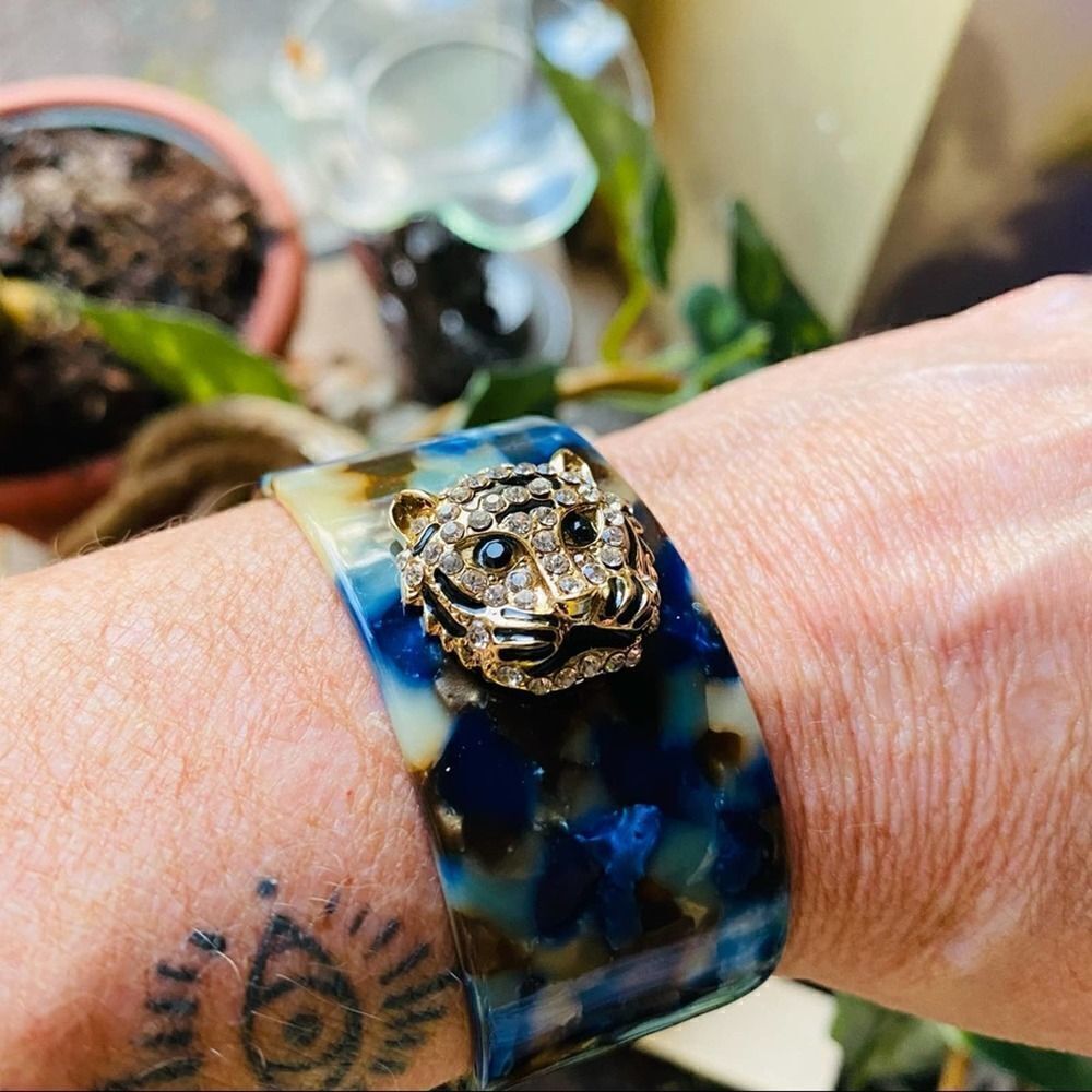 Amrita Singh Austrian Crystal & Resin Tiger Cuff - Picture 4 of 4